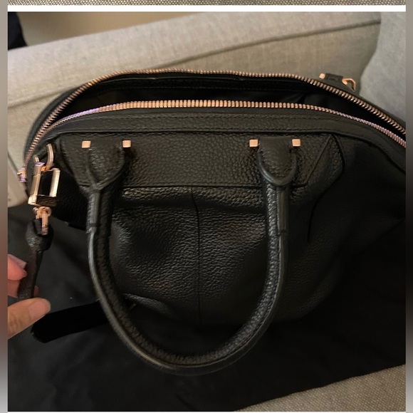 ALEXANDER WANG SATCHEL/CROSSBODY BAG W/ROSE GOLD TONE HARDWARE ADJUSTABLE STRAP - Picture 5 of 7